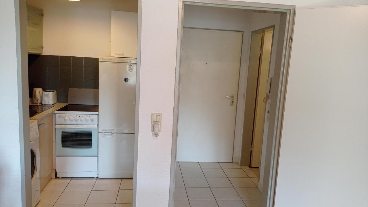 Einzimmerwohnungmit Grossem Balkon Mietersheim Bagian luar foto